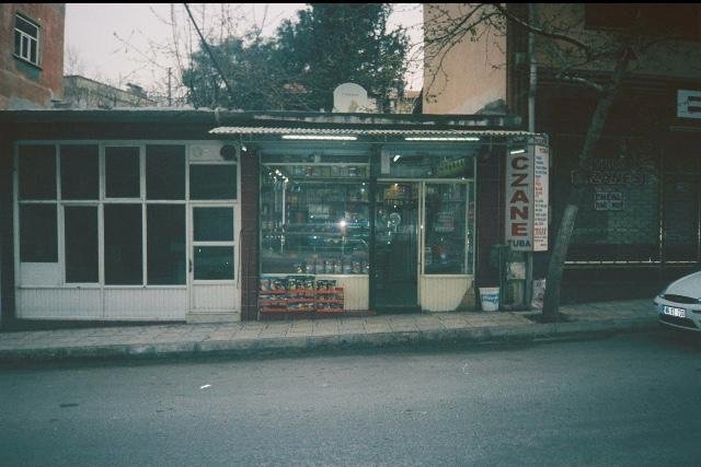 Gençlik Kuruyemiş mağaza arşivinden